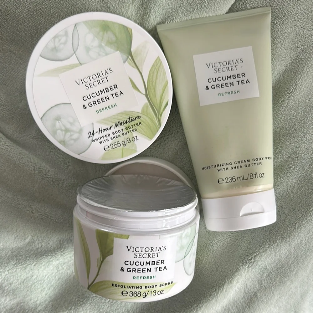 Victoria's Secret Green and White Bath & Body